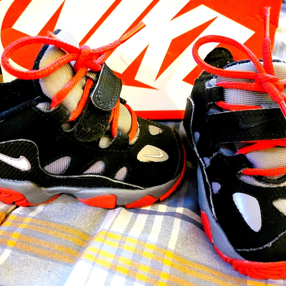 Nike 4c excellent condition